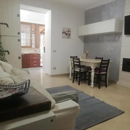Apartman Domus Albanella *