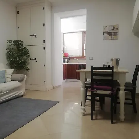 Domus Albanella *